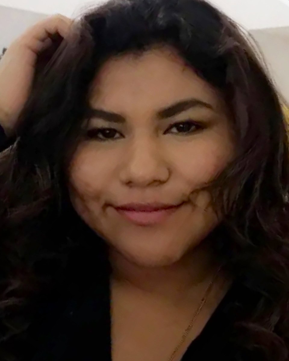 maria theran front desk oviedo